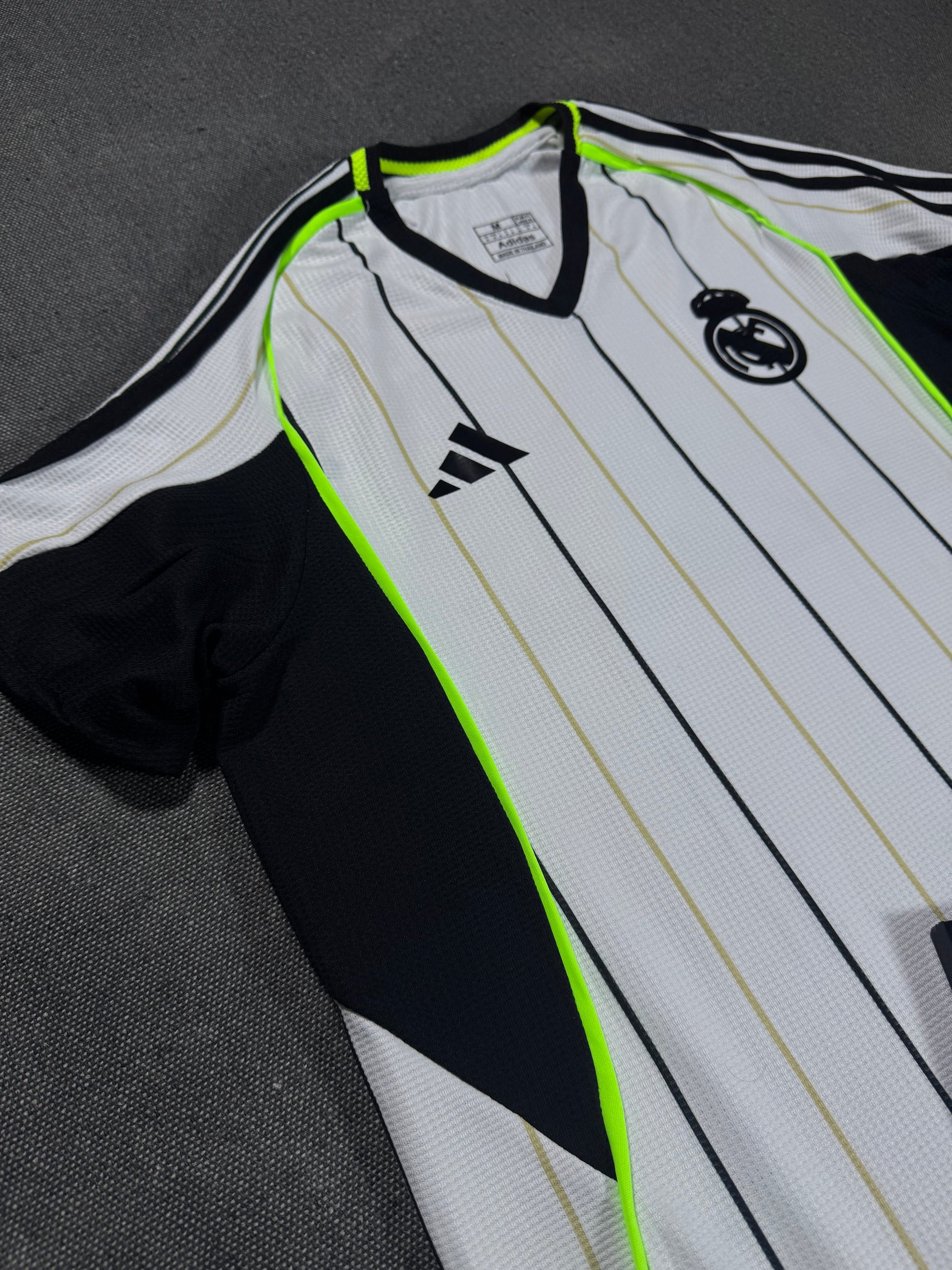 Real Madrid Travel jersey