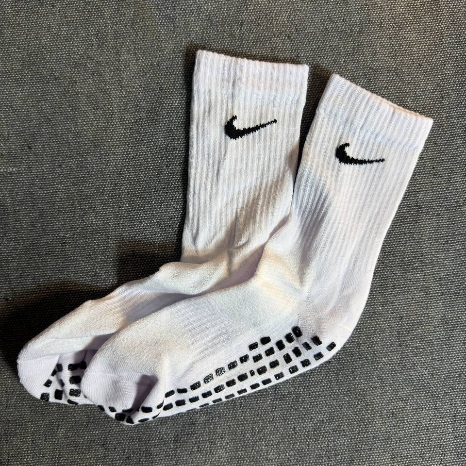 NIKE SELEKON SOCKS