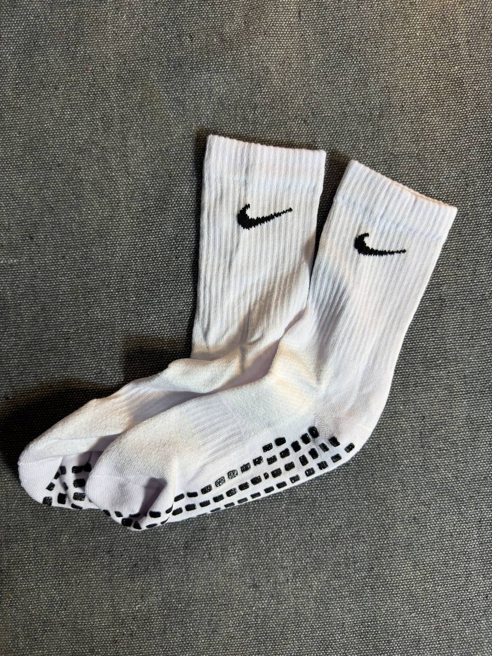NIKE SELEKON SOCKS